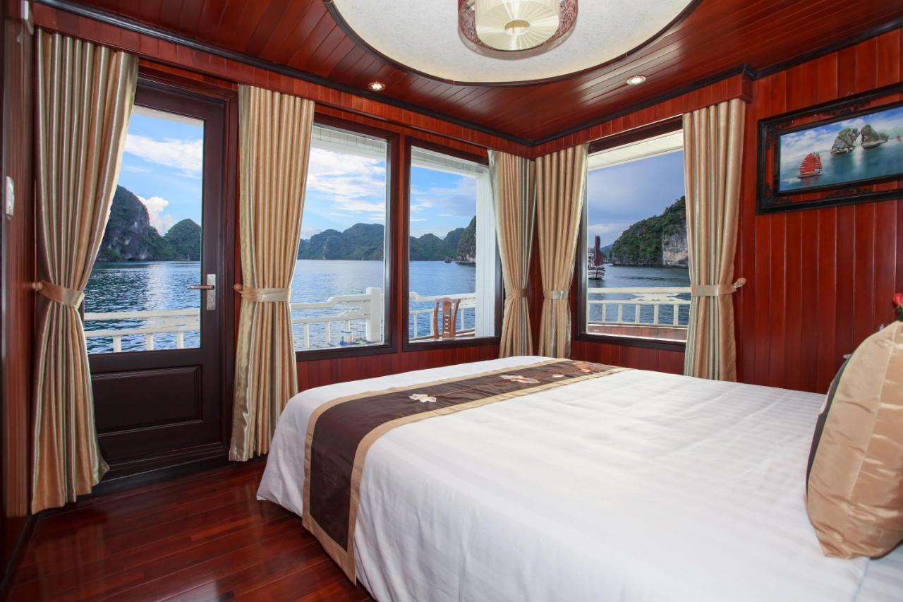 Viola Cruise Halong Bay Hotel Ha Long Exterior photo